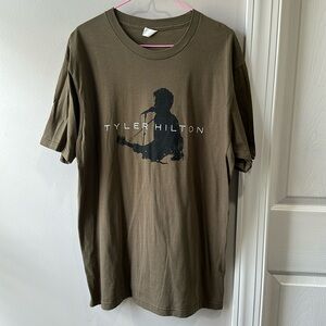 Tyler Hilton Band Tee Size Large